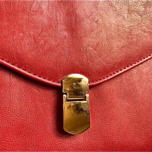 Forever 21 Purse Red Envelope Crossbody Bag Faux Leather Clearance - Picture 9 of 12